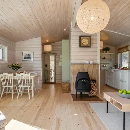 Soltoppen In Alfjorden Holiday home *